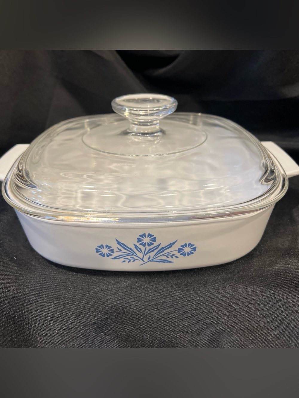 Vintage Corning Ware Blue Cornflower glass casserole dish with lid 8x8x1.5